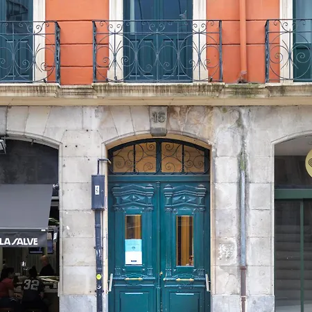 Vt Pagasarri, Bilbaohost Μπιλμπάο